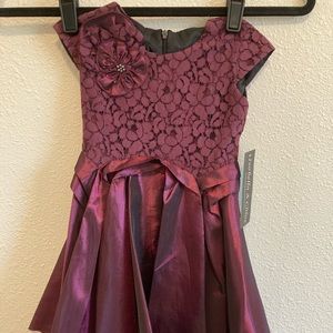 ISOBELLA & CHLOE burgundy satin dress